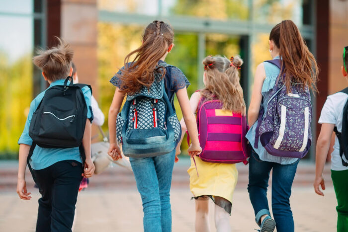 Nek- en schouderklachten voorkomen Nek en schouderklachten tijdens school voorkomen